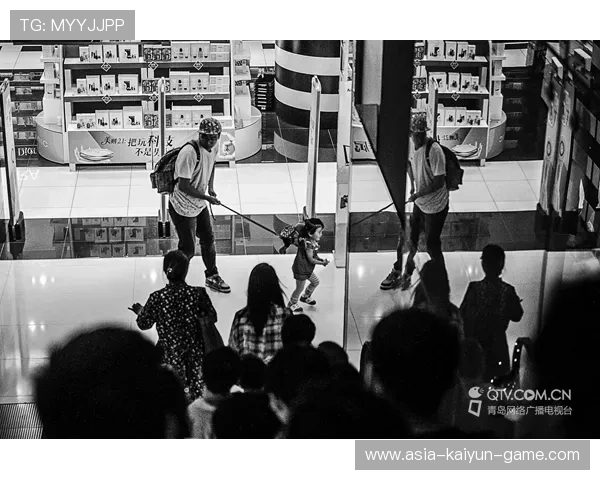 世界镜头·广州故事摄影展精彩亮相 世界镜头·广州故事摄影展精彩亮相